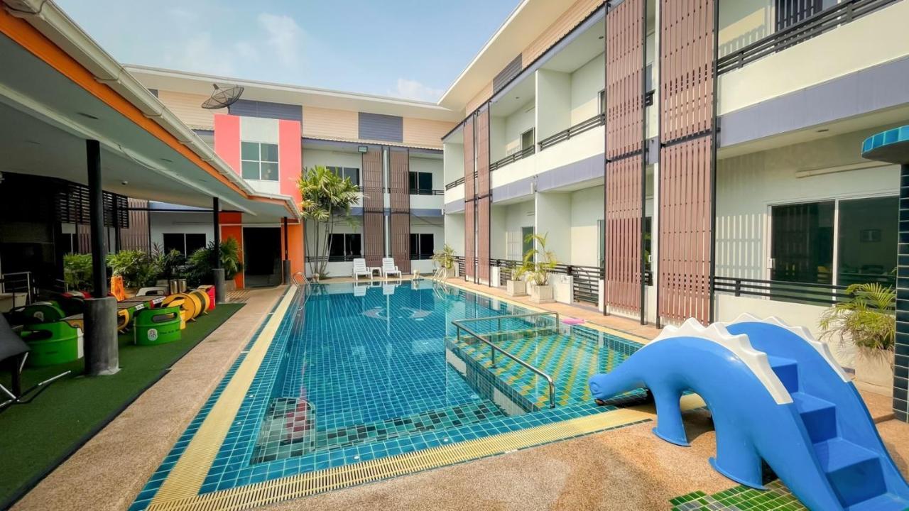 The S.G Hotel Buriram Exterior photo